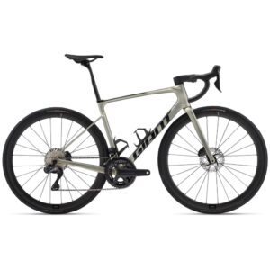 Giant Defy Advanced SL Road Bike